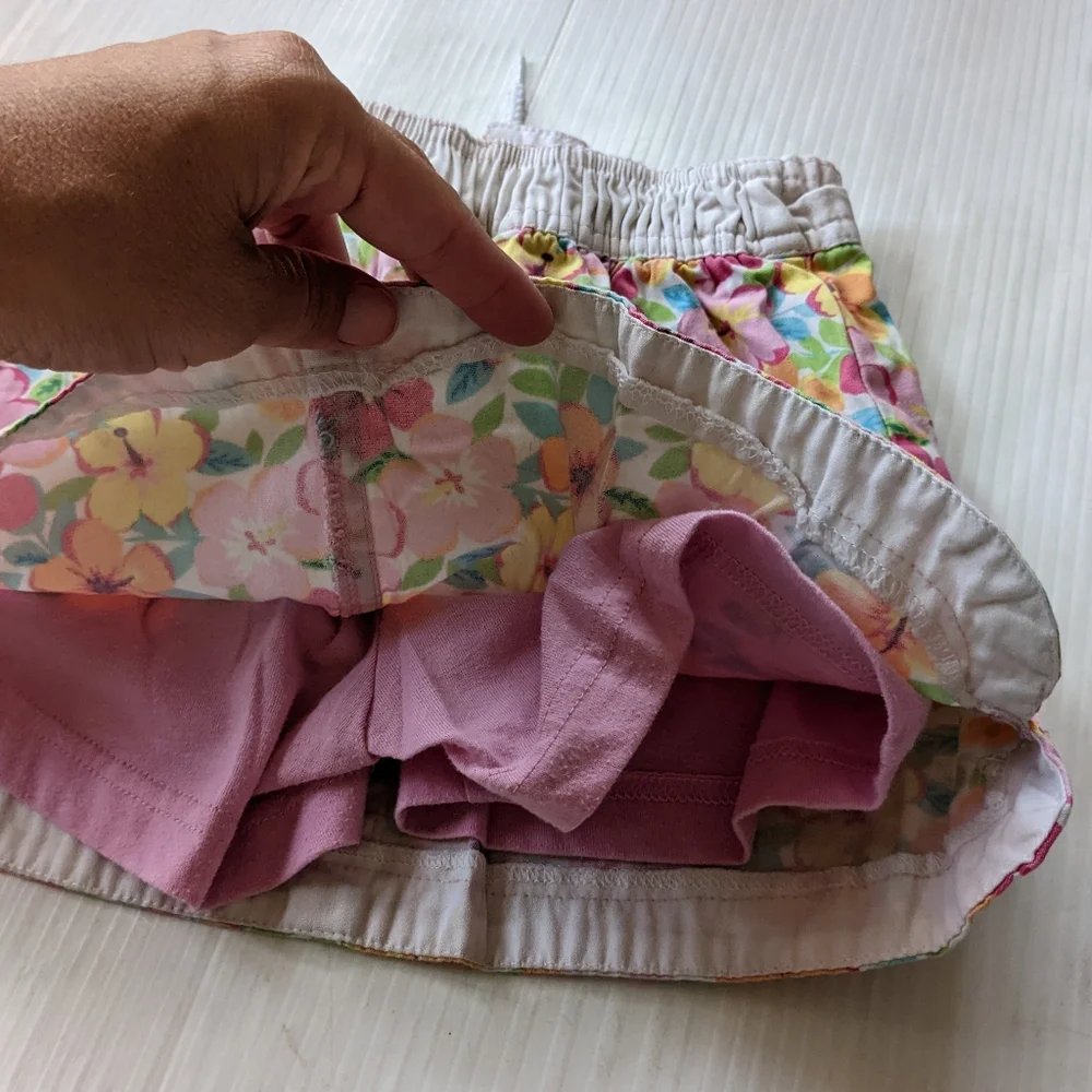 OSHKOSH girls pink floral skirt skort size 4